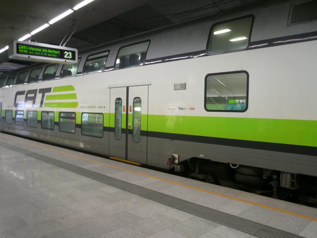 City Airport Train (CAT) na letisku Viedeň Schwechat